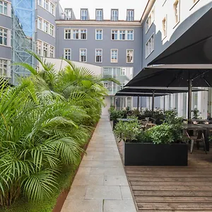 https://8-building-apartments.hotels-lisbon-portugal.com